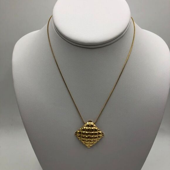 18K Gold Plated Women's Modern Texture Abstract Art Necklace Hypoallergenic - Picture 9 of 12